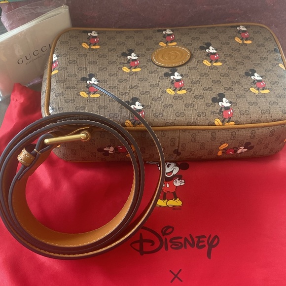 Gucci x Disney GG Supreme Belt Bag OS - Picture 4 of 11